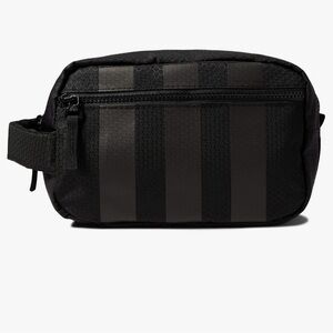Adidas Team Toiletry Travel Kit Bag Black B172 New with Tags 5143992